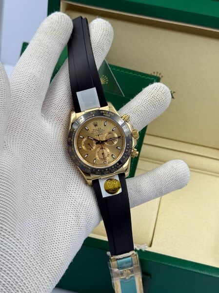 Rolex Daytona u1763781-1-3