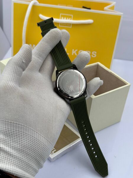 Michael Kors h0802314-1-6