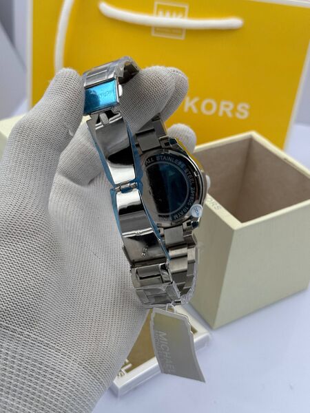 Michael Kors q1366884-1-5