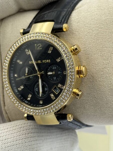 Michael Kors b6661108-1-2