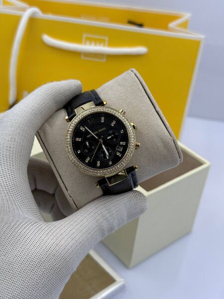 Michael Kors b6661108-1-3