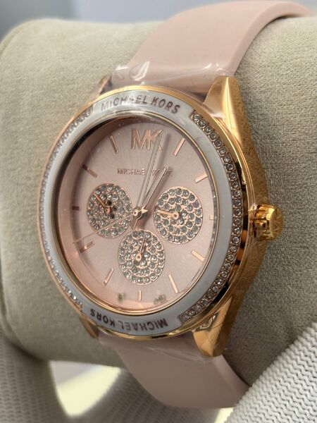 Michael Kors x8849081-1-3