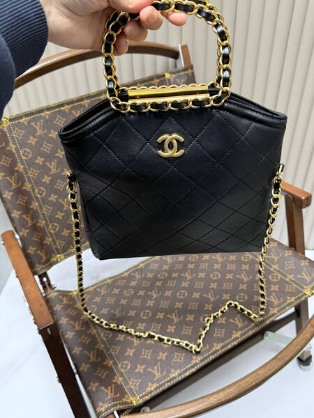 Chanel женский кожа черный g4796626-1