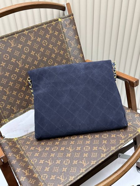 Chanel женский замша синий q0981002-1-5