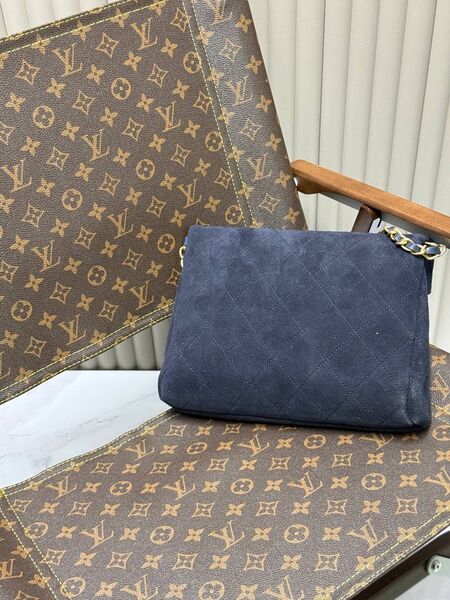 Chanel женский замша синий q0981002-1-7