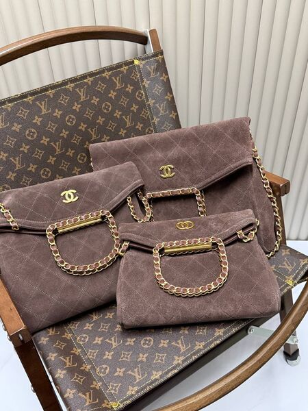 Chanel женский замша a1623455-1