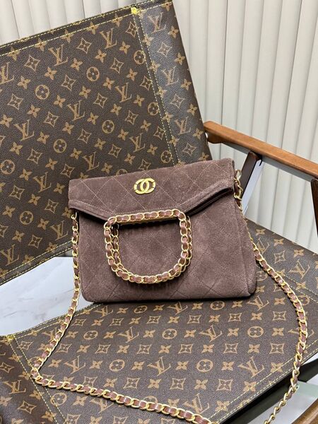 Chanel женский замша a1623455-1-6