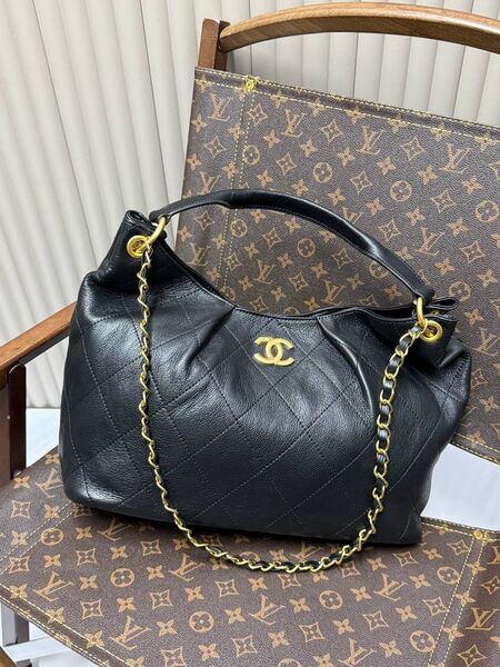 Chanel женский кожа черный g3533404-1