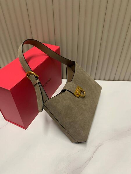 Сумка Ferragamo женский замша графитовый e8694341-1