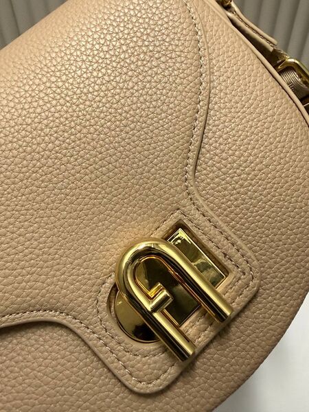 Сумка Furla женский кожа бежевый h6442969-1-5