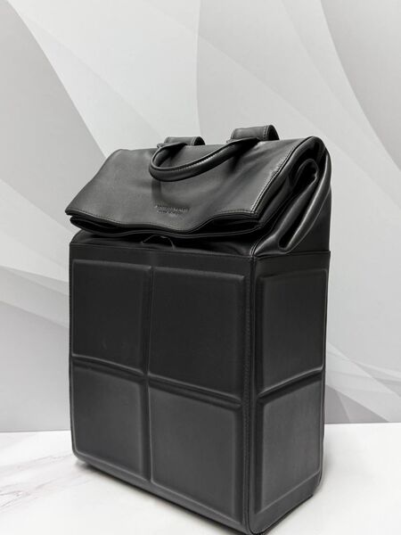 Рюкзак мужской Bottega Veneta кожа черный p4103460-1-2