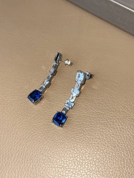 Серьги Graff u8318794-1