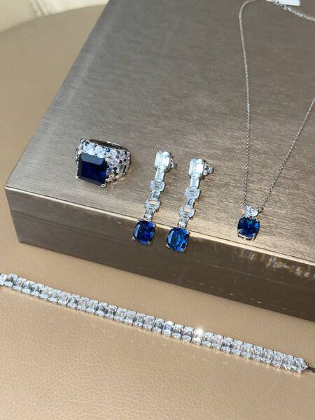 Серьги Graff u8318794-1-2