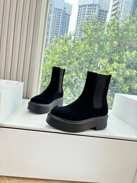 Ботинки The Row Zipped Boot замша j4163073-1-3