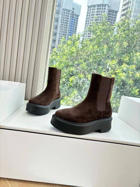 Ботинки The Row Zipped Boot замша l7797721-1-3