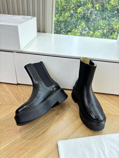 Ботинки The Row Zipped Boot кожа черный m4594814-1-2