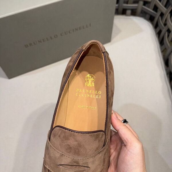 Мужские лоферы Brunello Cucinelli мужской замша бежевый h2916111-1-5