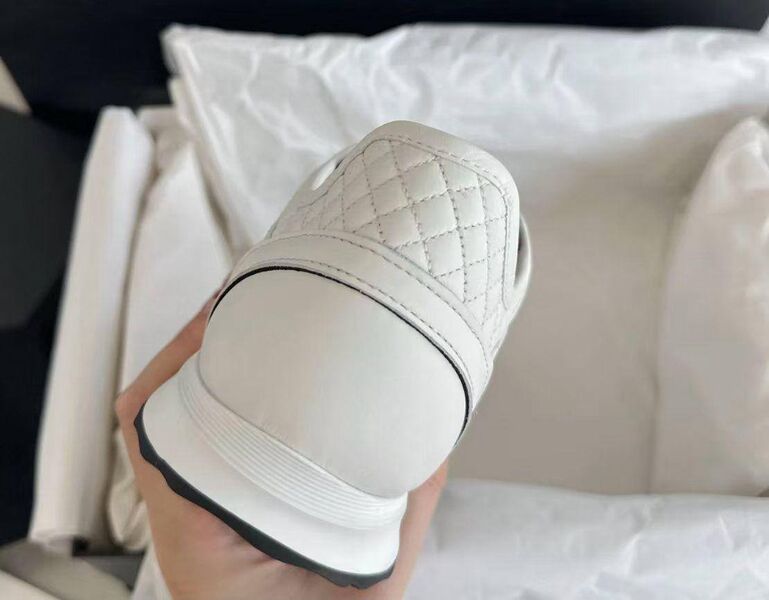Кроссовки Chanel женский кожа белый h7668109-1-5
