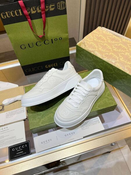 Женские кроссовки Gucci женский кожа белый i2507282-1-7