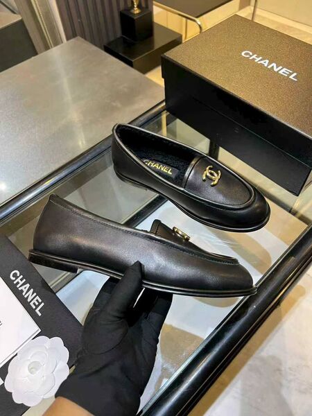 Женские лоферы Gucci кожа черный w0456588-1-3