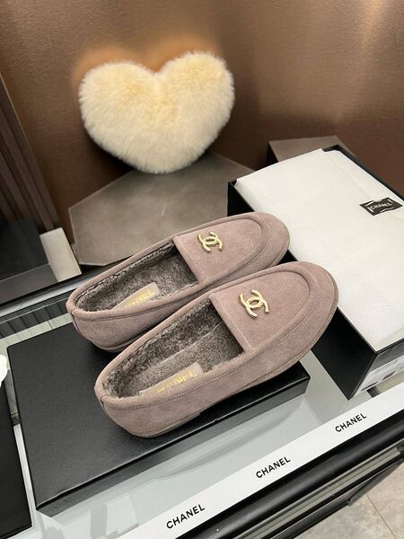Женские лоферы Gucci замша бежевый q9680824-1-2