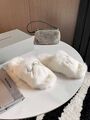 Меховые тапочки Balenciaga женский натуральный мех белый k0130657-1-6