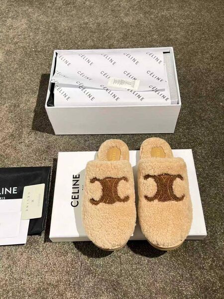 Меховые тапочки Celine женский натуральный мех бежевый t5925111-1-7