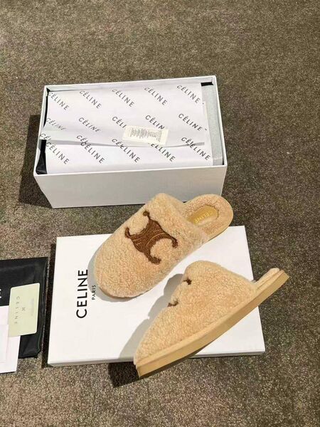 Меховые тапочки Celine женский натуральный мех бежевый t5925111-1-4