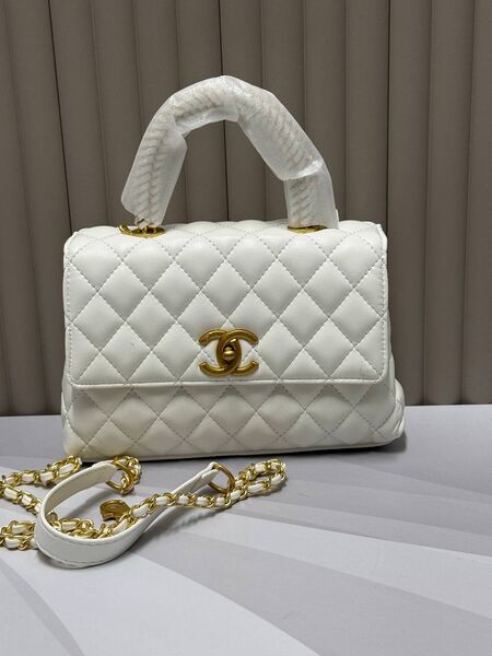Сумка Chanel женский кожа белый r9348308-1