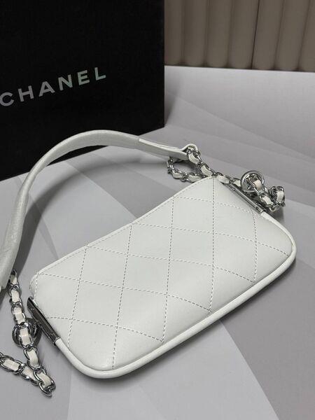 Сумка Chanel женский кожа белый c8796167-1-2