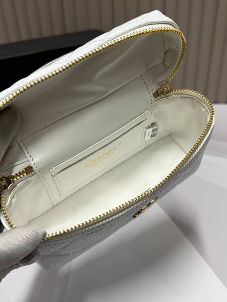 Сумка Chanel женский кожа белый l2600605-1-3