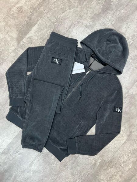 Костюм мужской Calvin Klein Jeans мужской графитовый y3329927-1-2
