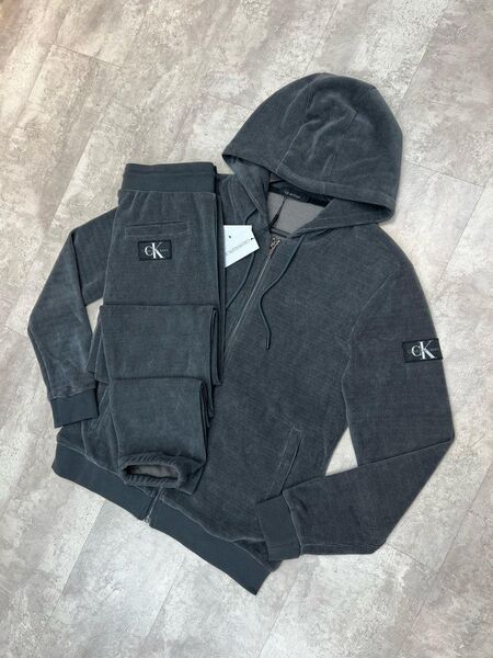 Костюм мужской Calvin Klein Jeans мужской графитовый y3329927-1-6