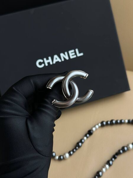 Брошь Chanel графитовый j7531329-1-2