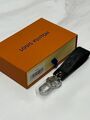 Брелок Louis Vuitton черный o4969048-1-2