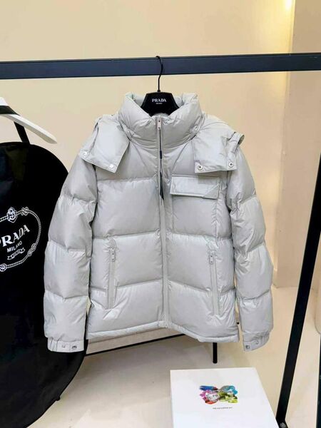 Пуховик женский Prada женский пух перо графитовый r7922269-1-4