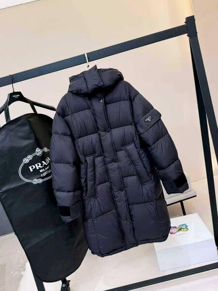 Пуховик женский Prada женский пух перо черный w2111644-1-7
