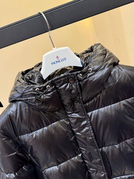 Пуховик женский Moncler женский пух перо черный z4154738-1-3