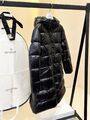 Пуховик женский Moncler женский пух перо черный,серебристый z4154738-1