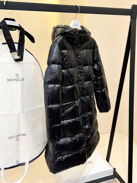 Пуховик женский Moncler женский пух перо черный z4154738-1-5