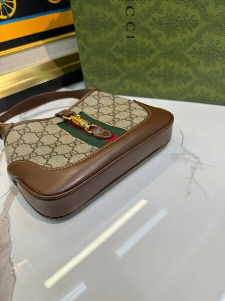 Сумка Gucci Jackie Small женский кожа графитовый 137910-4