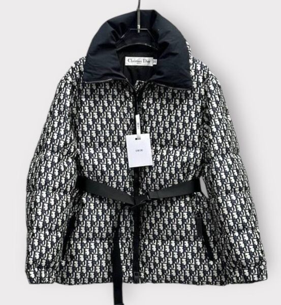 Пуховик Christian Dior женский черный 164562