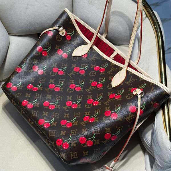 Сумка Louis Vuitton женский кожа черный 193049-2