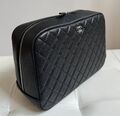 Косметичка Chanel женский кожа черный 154956-1