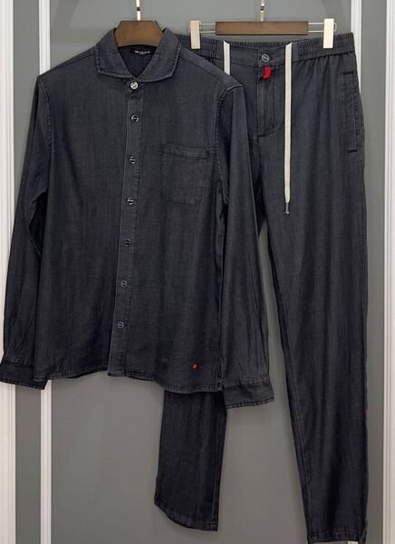 Мужской костюм Kiton мужской черный 145596