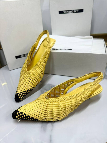 Туфли Bottega Veneta женский кожа горчичный 191284-3