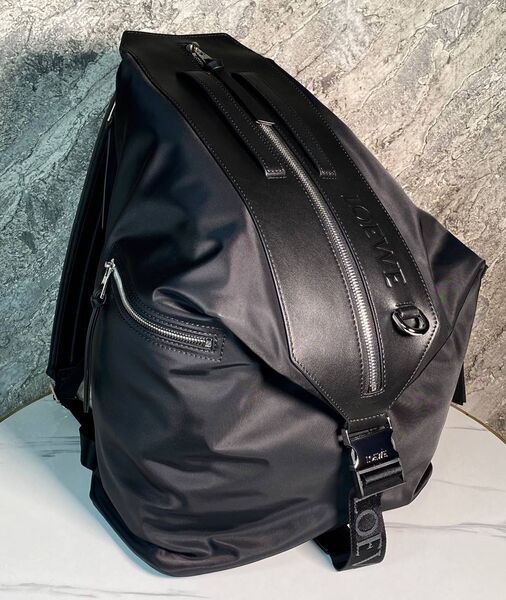 Мужской рюкзак Loewe мужской кожа черный 168839