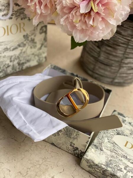 Женский ремень Christian Dior женский кожа горчичный 21150-3