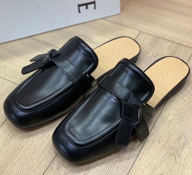 Мюли Loewe женский кожа черный 108108
