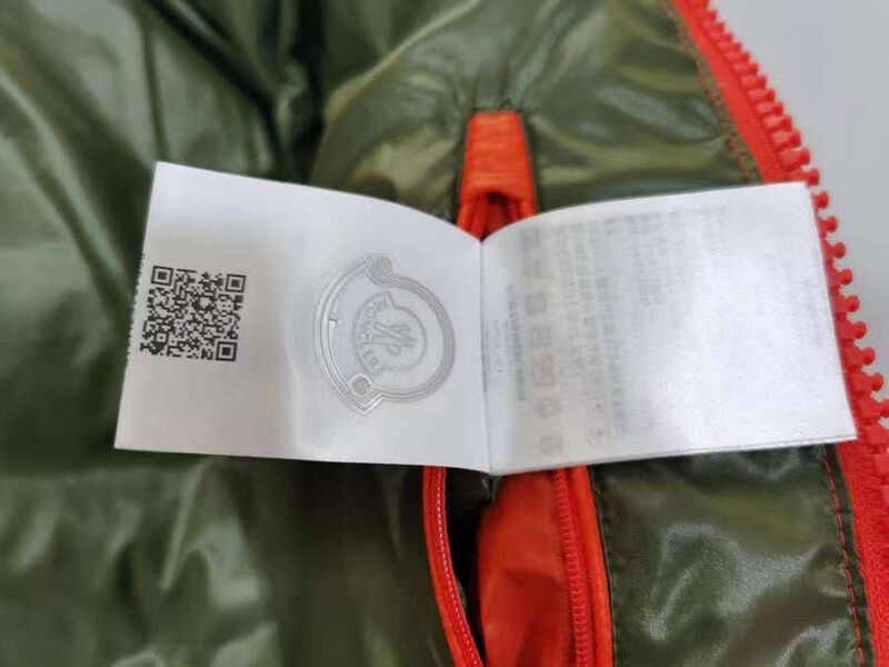 Мужской пуховик Moncler мужской оранжевый 161598-7